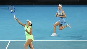 重大喜讯！国足末轮打平就出线，泰国武磊已被停赛，后防压力锐减