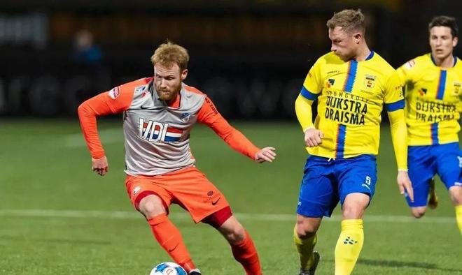 让每位对手 让每位对手